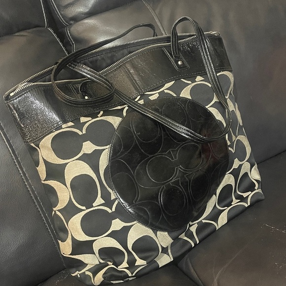 Coach Handbags - Coach Signature Black and Cream Tote